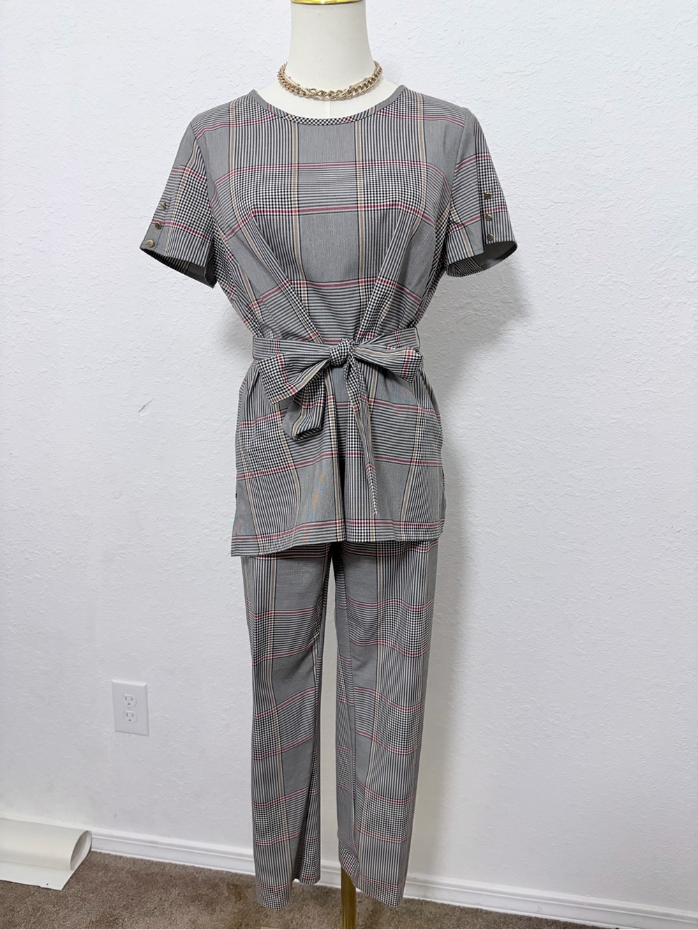 Liz Claiborne Gray Plaid Tie-Waist Pantsuit